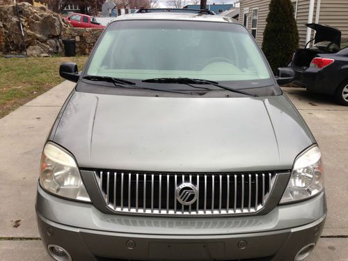 2004 mercury monterey premier mini passenger van with a pampered 71,800 miles