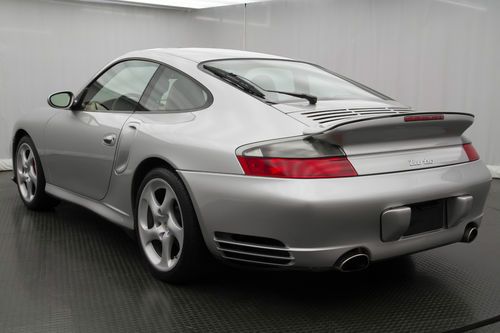 2002 Porsche 911 Turbo Coupe 2-Door Arctic Silver 6-Speed Manual, image 5