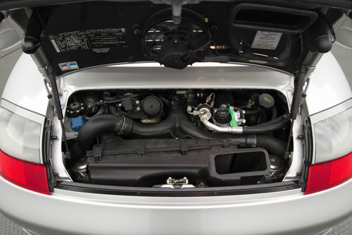 2002 Porsche 911 Turbo Coupe 2-Door Arctic Silver 6-Speed Manual, image 24