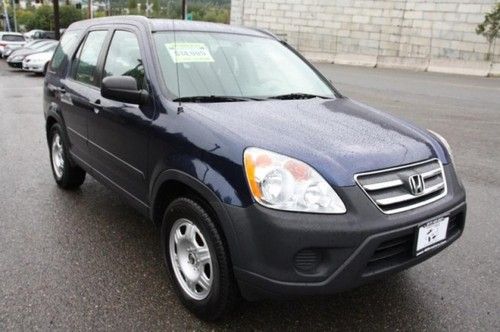 2005 honda cr-v  10k miles only one owner!