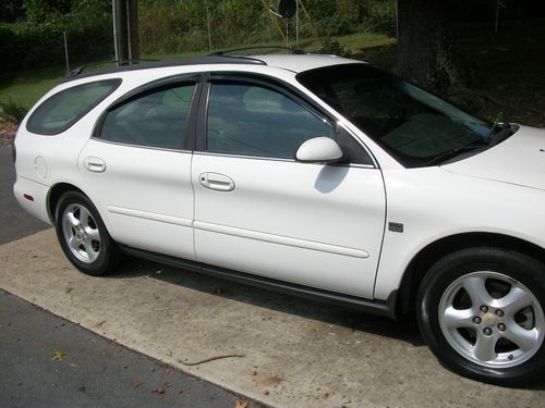 2003 ford taurus sel wagon 4-door 3.0l