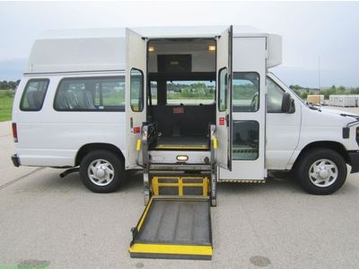 White e-350 handicap accessible van 324k hwy miles well maintained low price