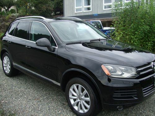 2012 volkswagen touareg vr6 sport, fully loaded with navigation