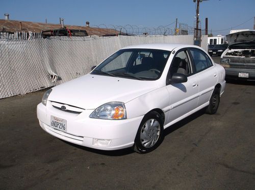 2004 kia rio, no reserve