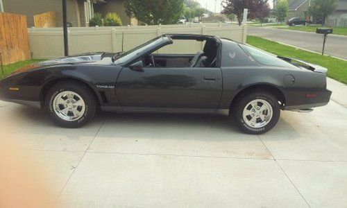 1983 pontiac firebird trans am