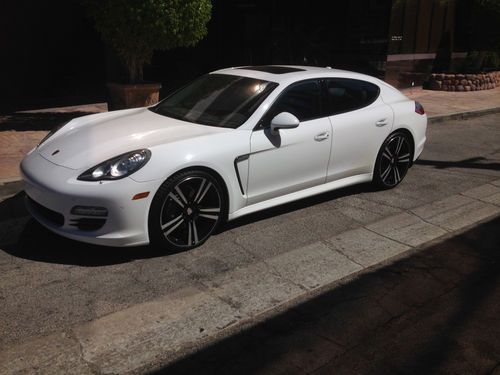 2011 porsche panamera sports package, 31,500 miles