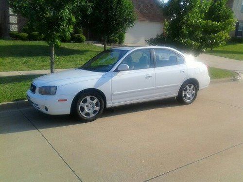 2002 hyundai elantra gls sedan 4-door 2.0l