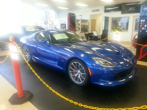 2013 dodge srt viper gts coupe