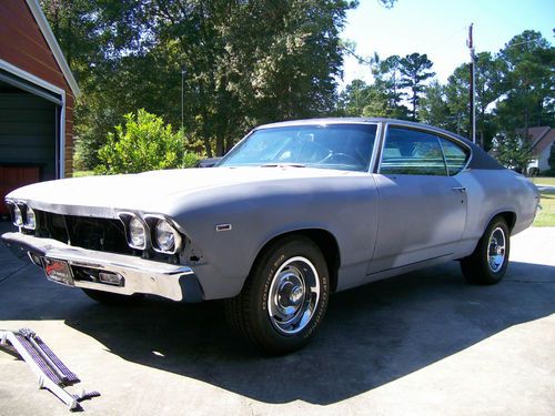 1969 chevelle 136 car