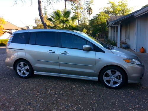 2006 mazda5 touring edition platinum silver clean and one family owned