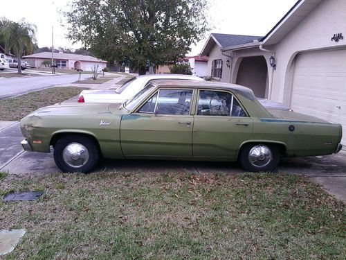 1971 plymouth valiant 4dr 225 slant 6