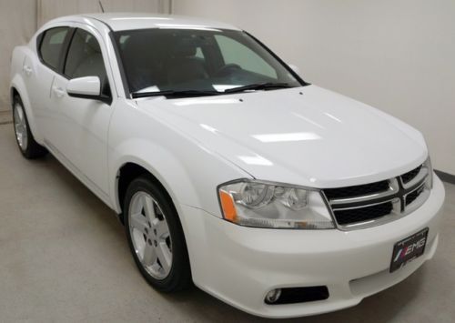 Finance available white 2011 avenger lux automatic clean-carfax