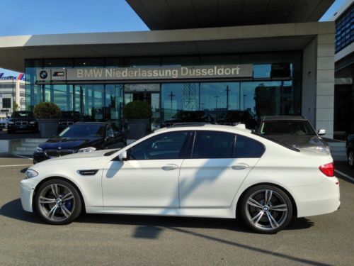 2013 BMW M5/ alpine white/ Driver Assist.../ (From: Germany/Munich) 3,7k miles, US $81,000.00, image 3