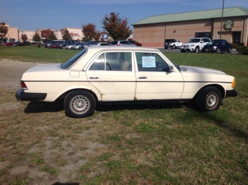 300d turbo 1982 sedan