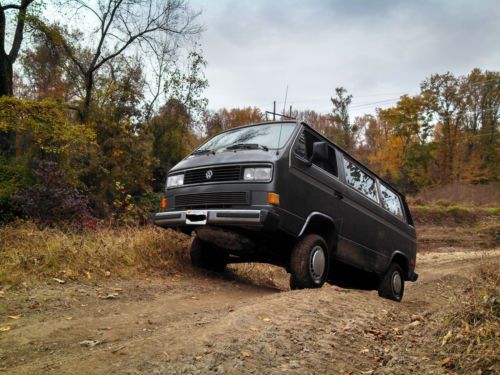 1987 volkswagen vanagon syncro van  2.1l locker 4wd low gear no reserve