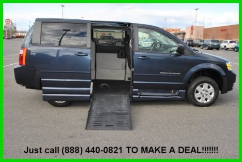 09 dodge grand caravan se handicap equipped only 41k no reserve