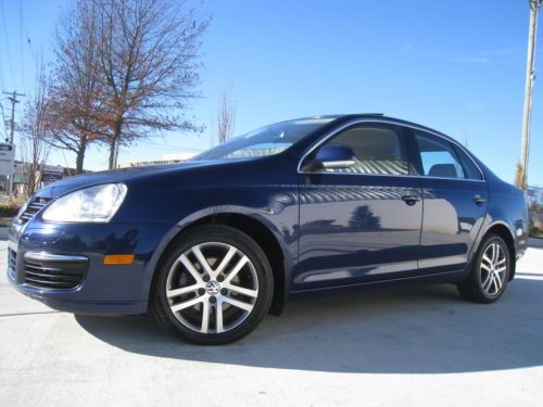 No reserve! 38 mpg! 1-owner! clean carfax! tiptronic! leather! sunroof! sdn 4dr