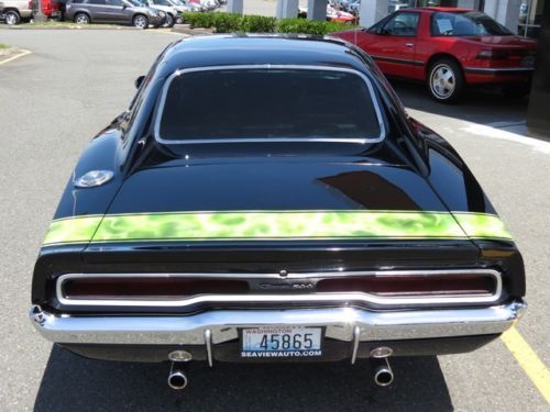 1970 DODGE CHARGER 500 WITH AMAZING BODY& STUNNING BLACK PAINT ! OFF-THE-CHART !, image 6