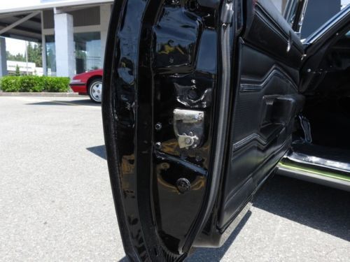 1970 DODGE CHARGER 500 WITH AMAZING BODY& STUNNING BLACK PAINT ! OFF-THE-CHART !, image 31