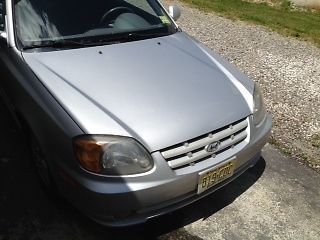 2005 hyundai accent gt hatchback 3-door 1.6l