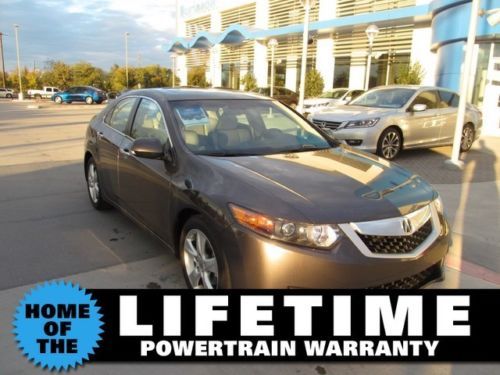 1 owner-lifetime warranty-leather-moonroof-luxury-dealer-great price-great gas