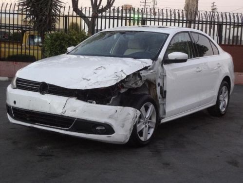 2011 Volkswagen Jetta TDI Damaged Rebuilder Economical Diesel Powered Wont Last!, US $7,950.00, image 2