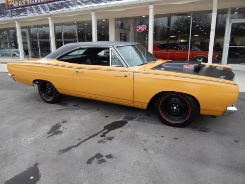 1969 plymouth road runner m code 440 6 pack hemi 4 speed dana broadcast sheet