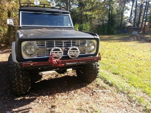 1974 ford bronco 4x4 5.0 v8  4sp hard top no reserve