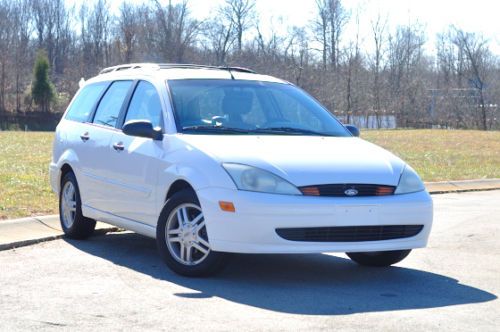 2001 ford focus se wagon 4-door 2.0l