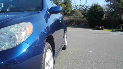 2004 Toyota Corolla Matrix 4-Door XR 2WD CUV, image 6