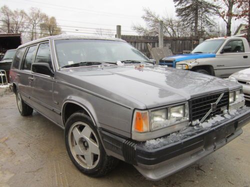 1985 volvo 740 turbo diesel wagon 3rd seat many new / recent parts runs great