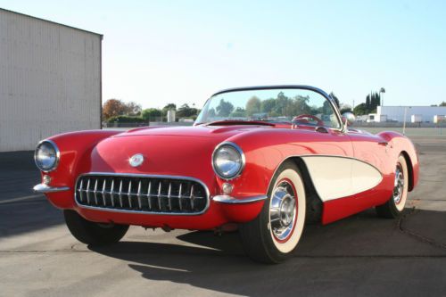 Chevrolet corvette  1956