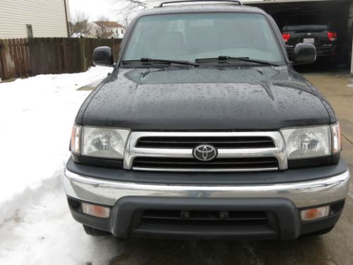 2000 toyota 4runner sr5 4 doors 4wd v6 3.4 liter 125000 miles black