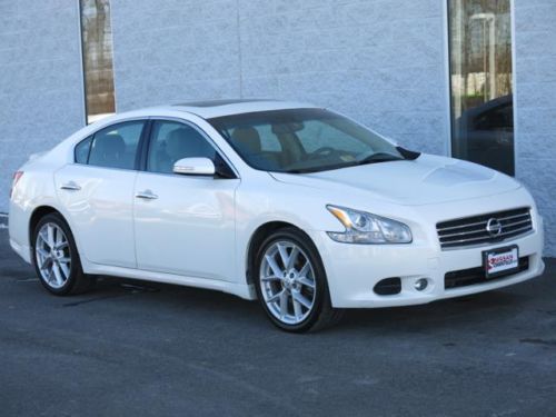 4dr sdn v6 c 3.5l nav cd power windows power door locks push button start clock