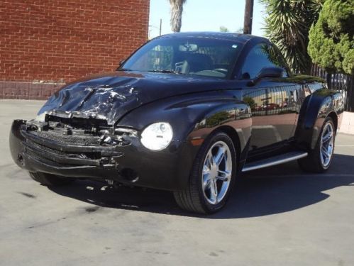 2004 chevrolet ssr damaged salvage rebuilder runs!! nice unit must see! l@@k!!