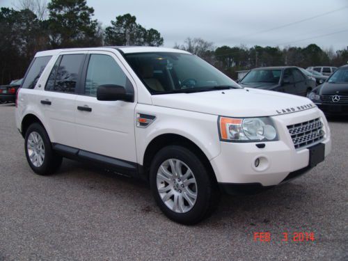 2008 land rover lr2 se, heated seats, heated windshield, dual sunroof, alpine