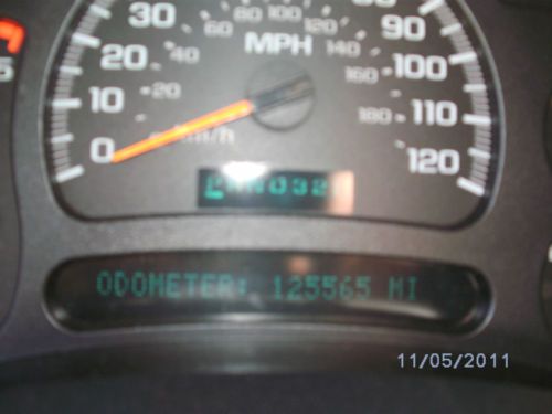 2005 Chevrolet Silverado 2500 HD LT Crew Cab Pickup 4-Door 6.6L, image 4