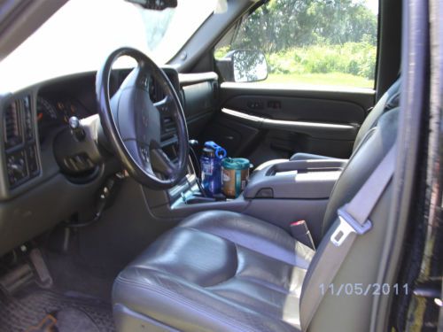 2005 Chevrolet Silverado 2500 HD LT Crew Cab Pickup 4-Door 6.6L, image 5