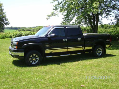 2005 Chevrolet Silverado 2500 HD LT Crew Cab Pickup 4-Door 6.6L, image 10