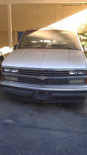 1989 chevy pick up truck white running gmc silverado 350 v8