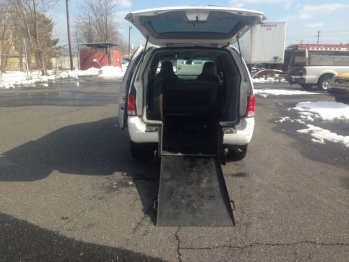 Van  wheelchair handicap ford freestar 2005 rear entry  manuel ramp