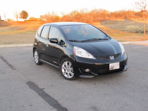 Honda fit sport w/ navigation