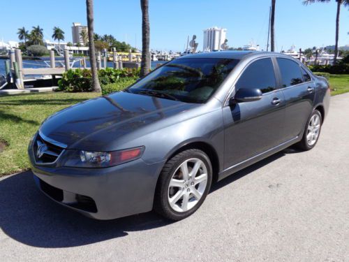 Florida navi winter pkg 04 tsx clean carfax sunroof 2.4l automatic no reserve !!