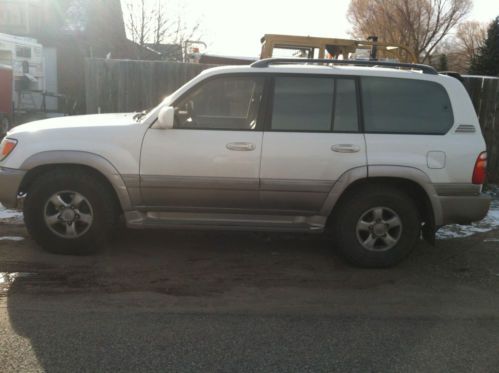 2002 toyota land cruiser base sport utility 4-door 4.7l