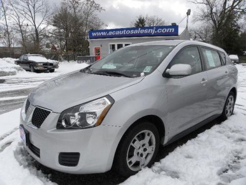 2010 pontiac vibe base wagon 4-door 2.4l