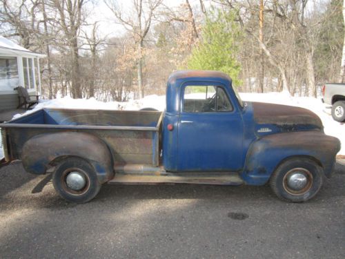 Vintage Original 1954 54 Chevy 3600 Pickup Truck 3 Window Farm Truck patina, image 4