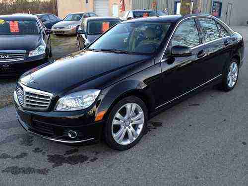 Mercedes-Benz C 300 No Reserve 35k Miles Runs and drives like new NR Black, image 2