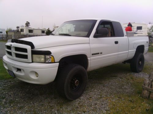 2001 dodge ram 2500 quad cab 5.9 l v8 gasoline 4x4 slt sport auto needs work