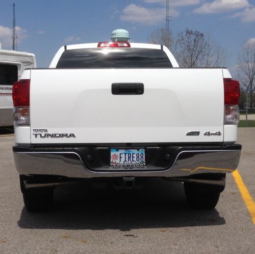 PERFECTIONIST OWNED, SUPER WHITE, TUNDRA 4X4 DOUBLE CAB 5.7L V8, US $29,900.00, image 3