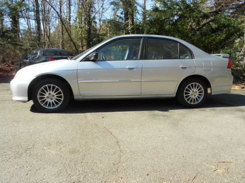 2005 honda civic lx sedan 4-door 1.7l